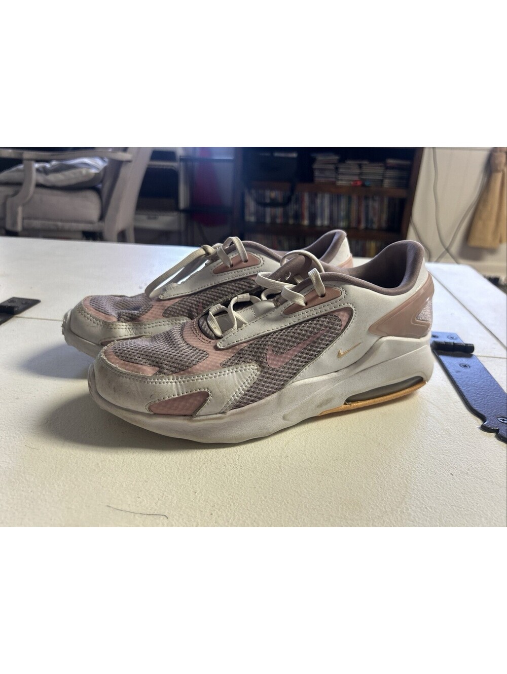 Size 6Y Women’s 8 - Nike Air Max Bolt CW1626-200 White/Pink